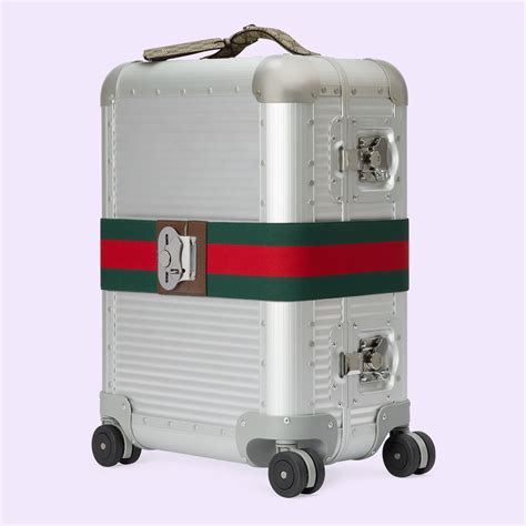 portacartr gucci|gucci porter luggage.